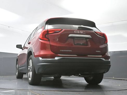Used 2018 GMC Terrain SLT w/ Infotainment Package II AWD/4WD image 32