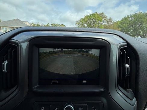 Used 2019 Chevrolet Silverado 1500 Custom Trail Boss w/ Custom Convenience Package AWD/4WD image 24