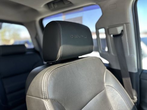 Used 2019 GMC Sierra 3500 Denali w/ Duramax Plus Package image 10