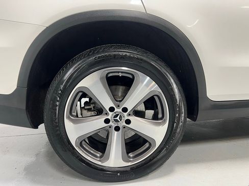 Certified 2022 Mercedes-Benz GLC 300 4MATIC image 15