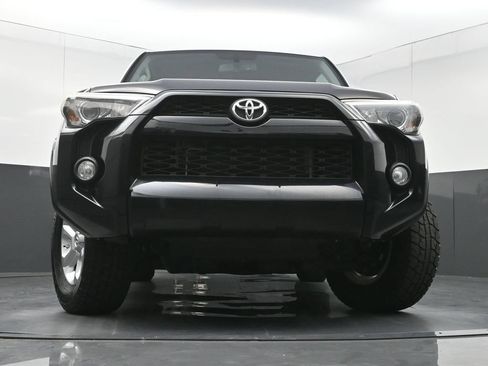 Used 2015 Toyota 4Runner SR5 RWD image 24