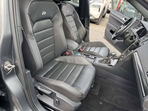 Used 2019 Volkswagen Golf R 4-Door image 34