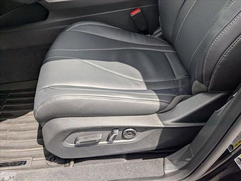 New 2025 Acura TLX w/ Technology Package FWD image 4