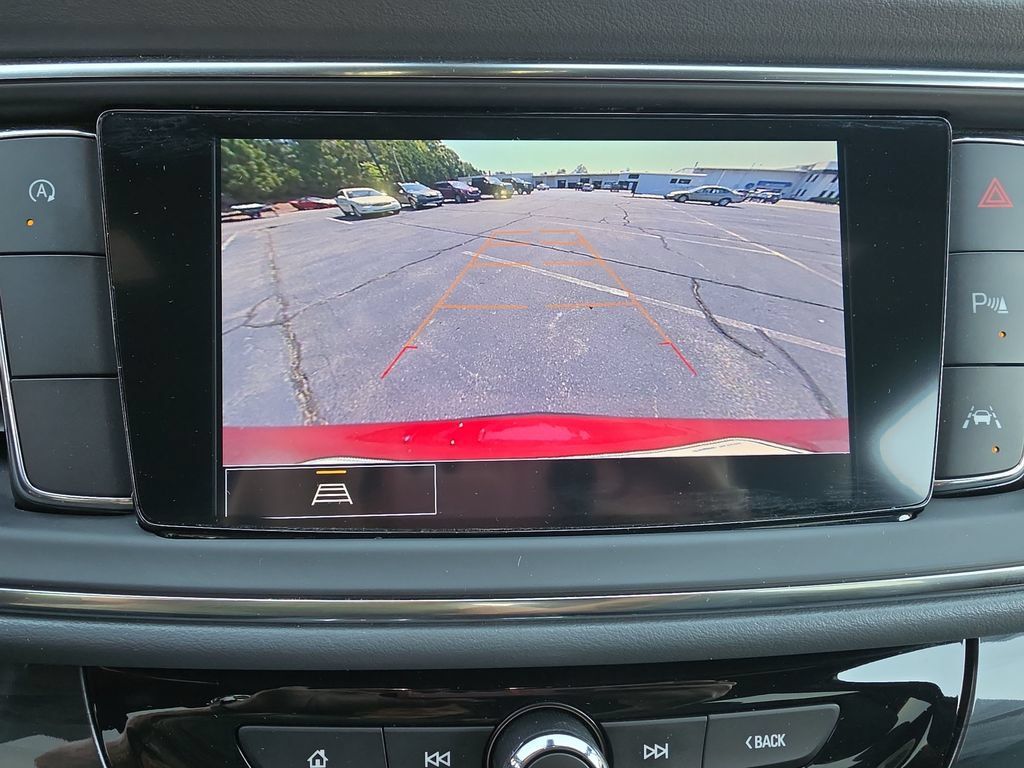 Certified 2023 Buick Enclave Essence FWD image 27