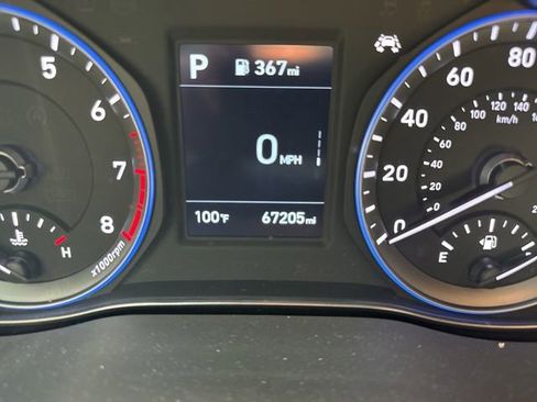 Used 2019 Hyundai Kona SEL w/ SEL Tech Package 02 FWD image 4