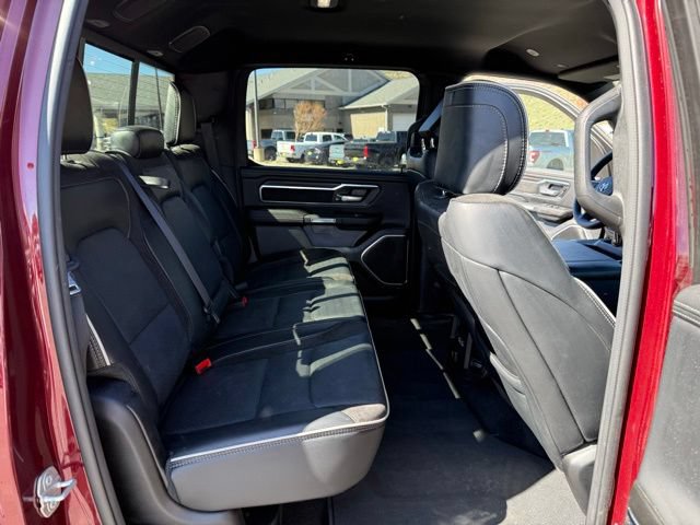 Used 2025 RAM 1500 Laramie AWD/4WD image 33