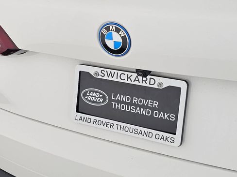 Used 2023 BMW X5 xDrive45e image 13