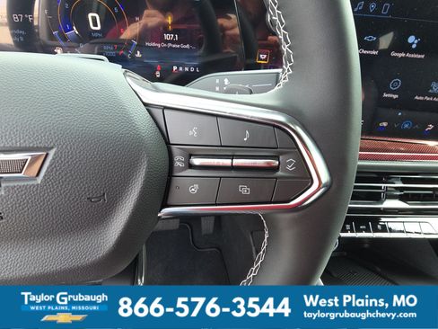 New 2026 Chevrolet Traverse Z71 w/ Enhanced Driving Package AWD/4WD image 19