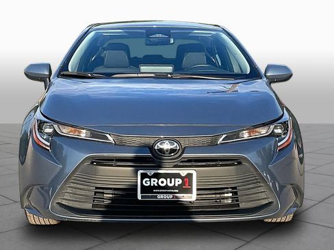 Used 2023 Toyota Corolla LE FWD image 4