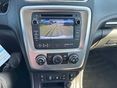 Used 2013 GMC Acadia SLE FWD image 23