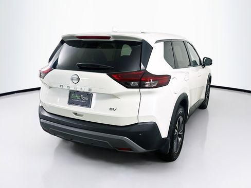 Used 2023 Nissan Rogue SV FWD image 9