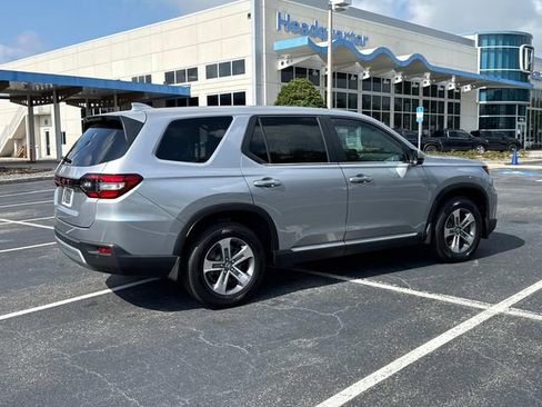 Certified 2023 Honda Pilot EX-L image 3
