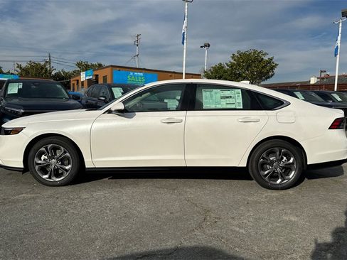 New 2025 Honda Accord EX-L image 7