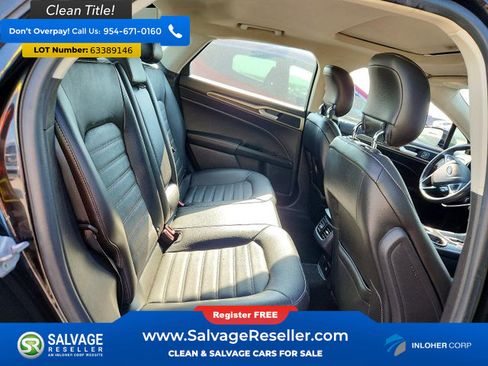 Used 2014 Ford Fusion SE w/ Equipment Group 202A FWD image 13