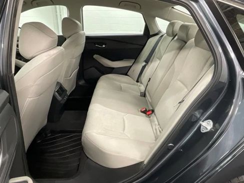 Used 2025 Honda Accord LX image 11