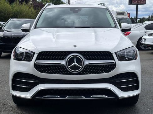 Used 2021 Mercedes-Benz GLE 450 4MATIC w/ AMG Line Exterior image 23