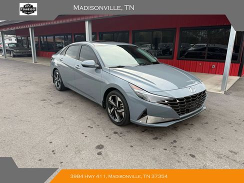 Used 2022 Hyundai Elantra Limited w/ Preferred Accessory Package image 1