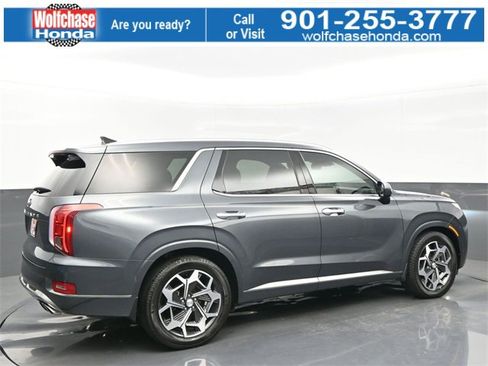 Used 2022 Hyundai Palisade Calligraphy image 6