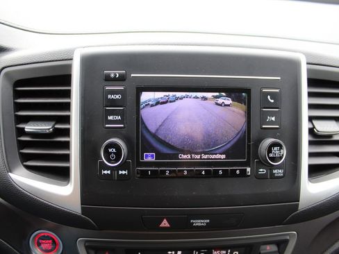 Used 2019 Honda Ridgeline RTL image 19