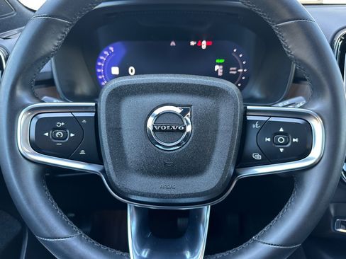 Used 2023 Volvo C40 P8 Recharge Ultimate w/ Protection Package Premier AWD/4WD image 27