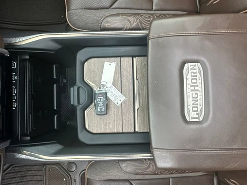 Used 2025 RAM 1500 Limited AWD/4WD image 37