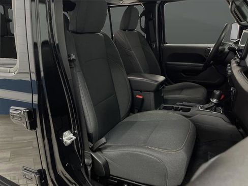 Used 2024 Jeep Gladiator Sport image 28