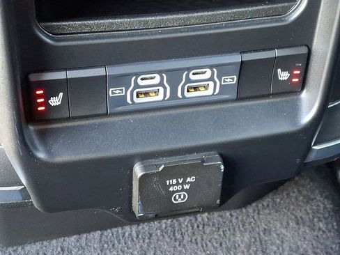 Used 2025 RAM 1500 Laramie image 14