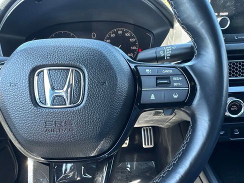 Used 2025 Honda Civic Sport image 14