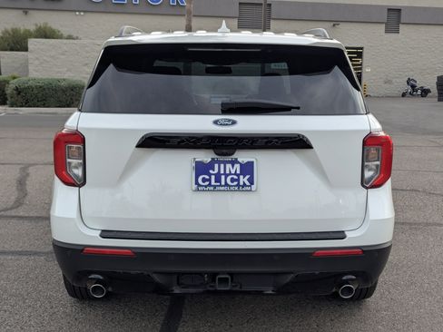 Certified 2024 Ford Explorer ST-Line w/ Class IV Trailer Tow Package image 3