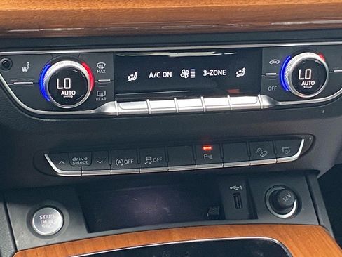 Used 2022 Audi Q5 2.0T Premium w/ Convenience Package image 10