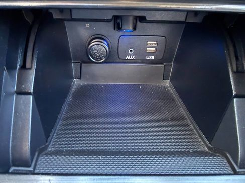 Used 2015 Subaru Outback 2.5i Limited image 42