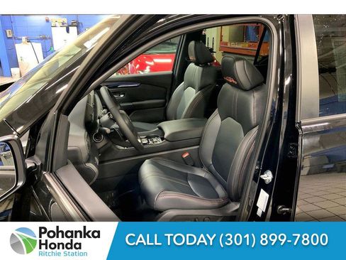 New 2026 Honda Pilot TrailSport image 10