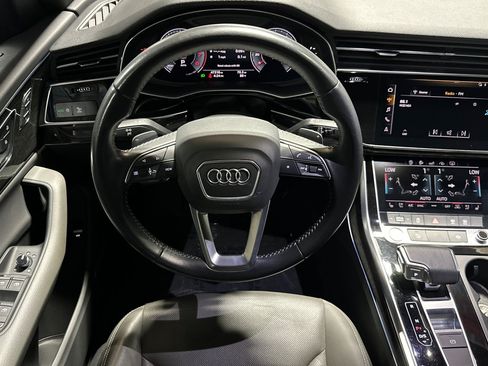 Used 2020 Audi Q8 Premium Plus w/ Premium Plus Package AWD/4WD image 13
