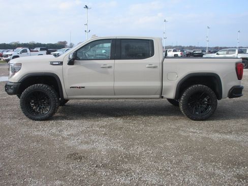 New 2026 GMC Sierra 1500 AT4X image 10