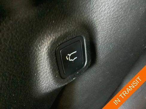 Used 2023 Jeep Compass Latitude w/ Convenience Group AWD/4WD image 14