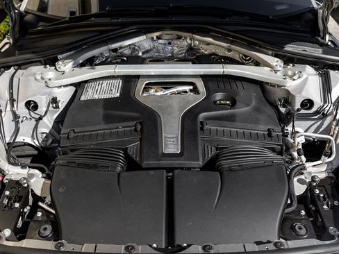 New 2026 Aston Martin DBX S image 71