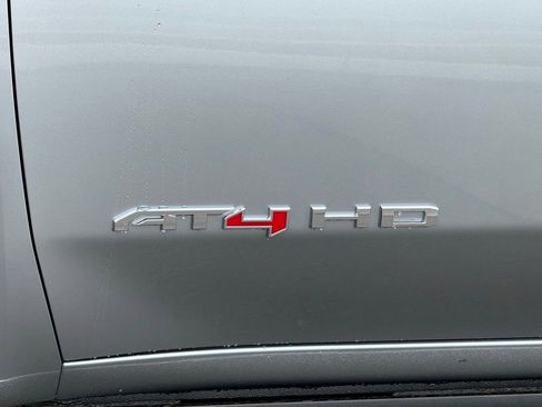 Used 2026 GMC Sierra 2500 AT4 w/ AT4 Premium Plus Package AWD/4WD image 48