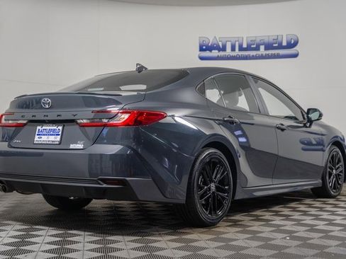 Certified 2025 Toyota Camry SE image 11