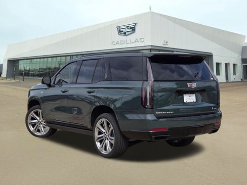 New 2026 Cadillac Escalade Sport w/ Touring Package AWD/4WD image 4