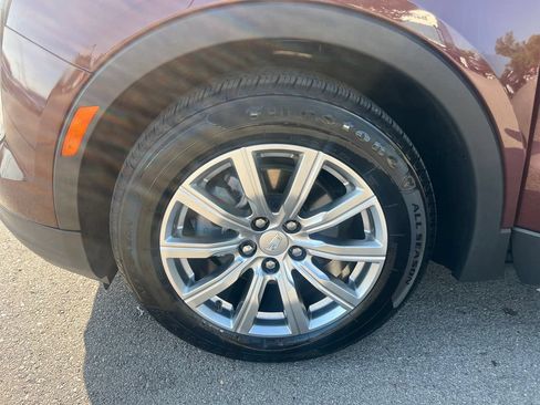 Used 2023 Cadillac XT4 Premium Luxury FWD image 28
