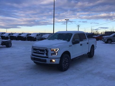 Used 2016 Ford F150 XLT image 1