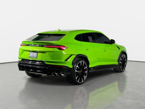 Used 2023 Lamborghini Urus S AWD/4WD image 7