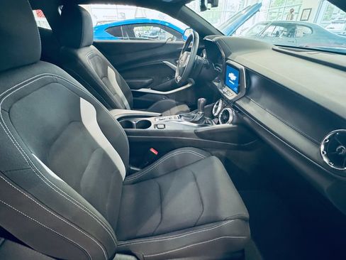 Used 2023 Chevrolet Camaro SS RWD image 15