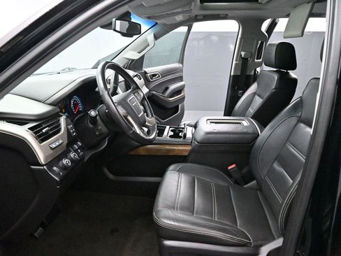 Used 2018 GMC Yukon XL Denali w/ Denali Ultimate Package AWD/4WD image 12