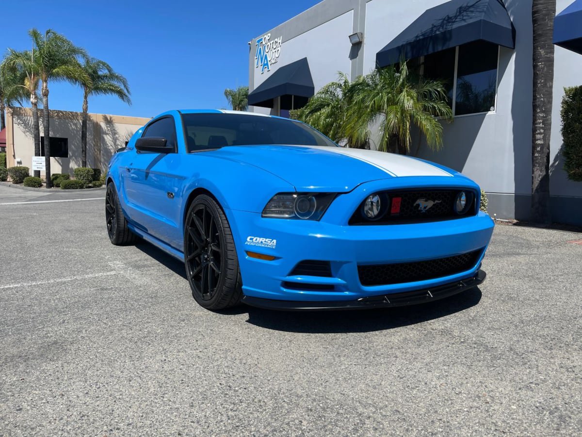 Used 2014 Ford Mustang GT Premium w/ GT Track Package RWD image 3
