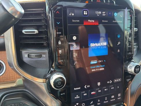 Used 2023 RAM 2500 Limited image 47