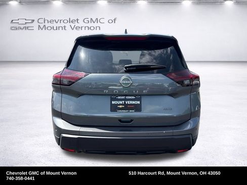 Used 2026 Nissan Rogue SV AWD/4WD image 4