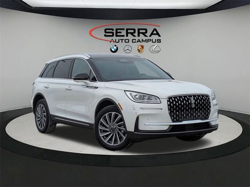 Used 2023 Lincoln Corsair Reserve w/ Equipment Group 201A image 11