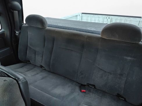 Used 2005 Chevrolet Silverado 1500 LS w/ Light Duty Power Package image 18