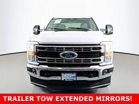 Used 2024 Ford F250 XLT image 2